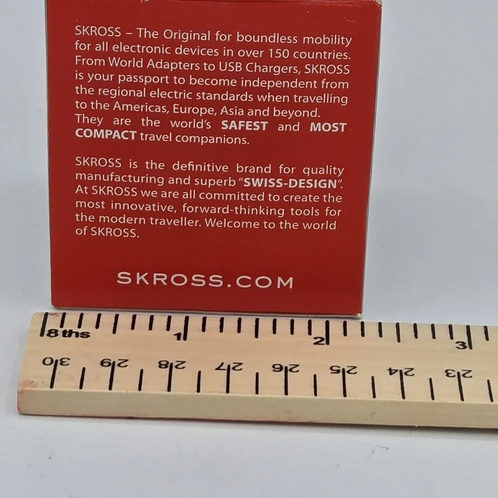 Skross World Adapter Universal Travel Plug Black With Box Asia Version‎
